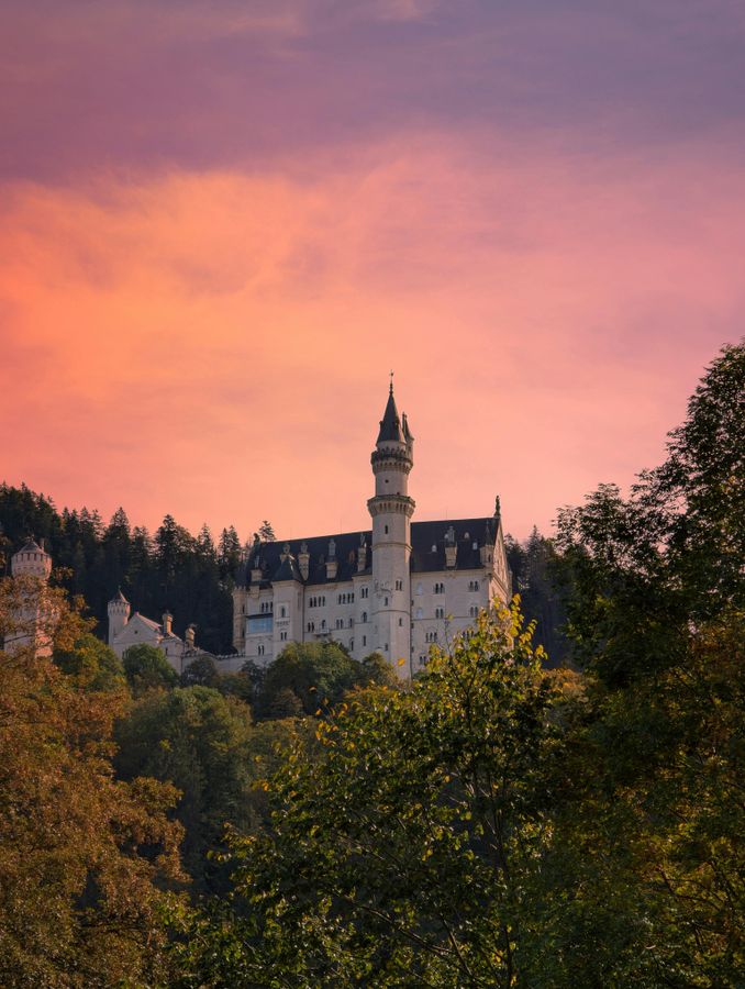 Landschaft in Niedersachsen mit Flüssen und grüner Natur im deutschen Hinterland.