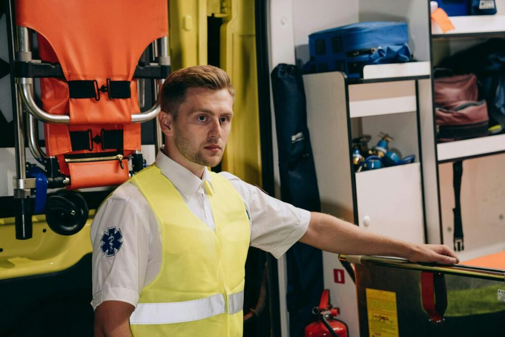 Rettungsteam bei den neuen Dienstgraden der Feuerwehr Niedersachsen im Einsatz.