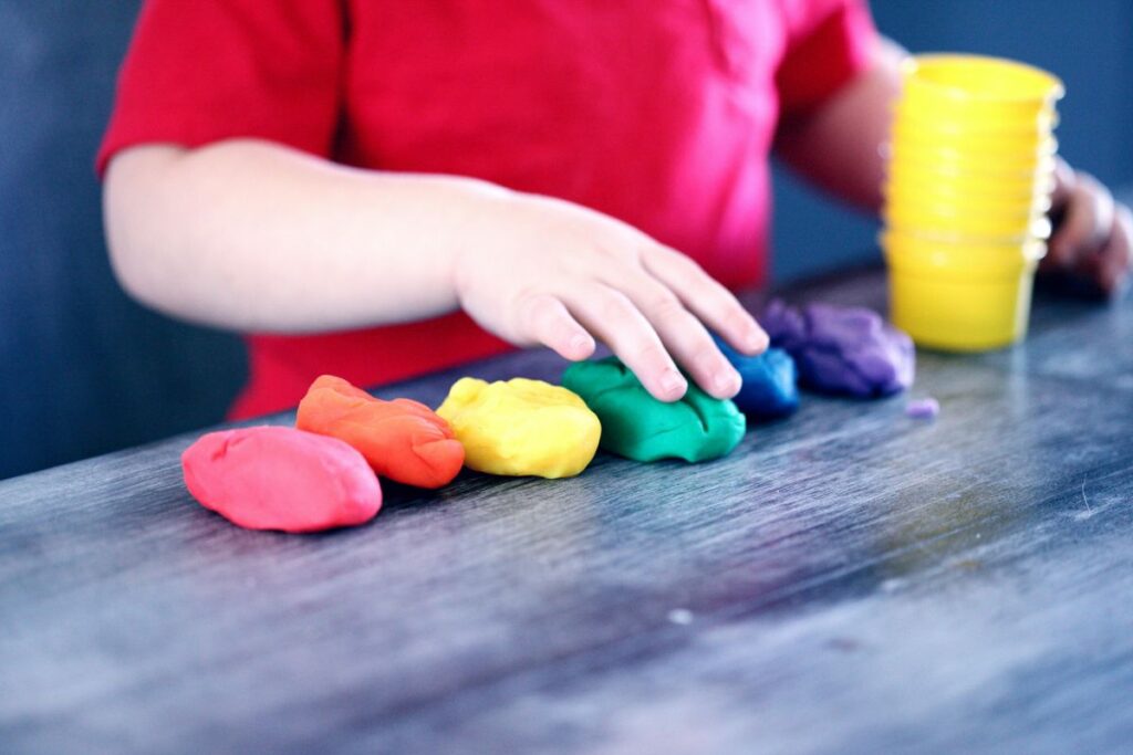 Kinderbetreuung und Krippengebühren Niedersachsen im Fokus.